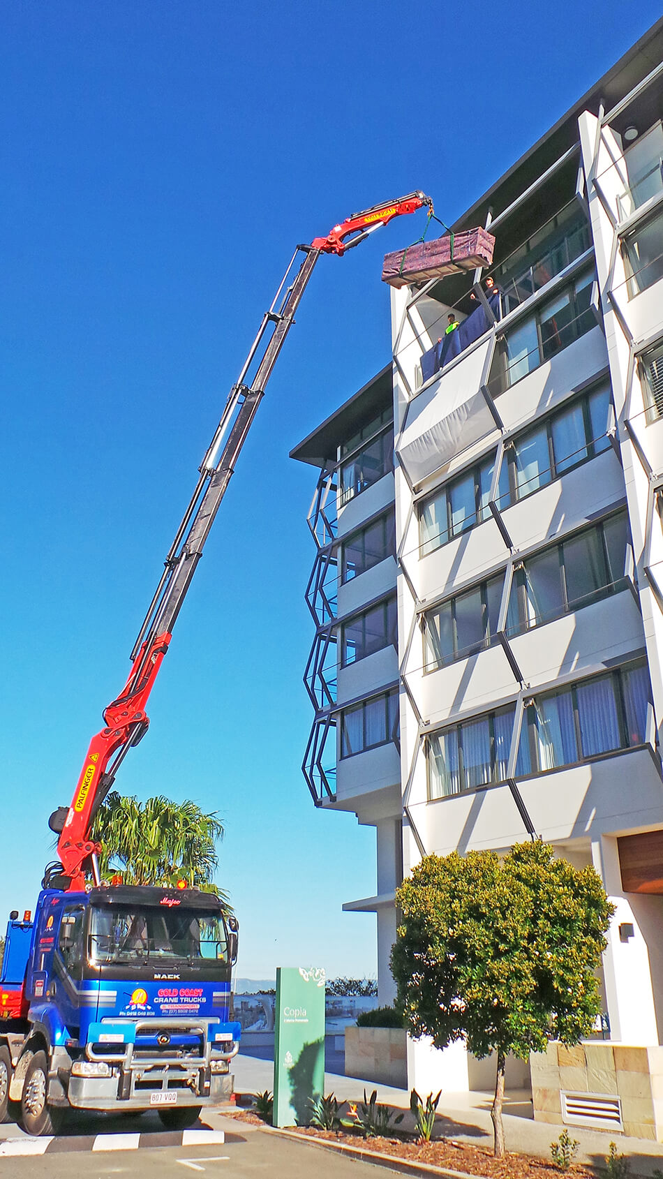 Home Gold Coast Crane Trucks